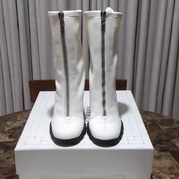 Alexander McQueen Boots - Picture 4 of 13